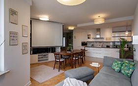 Golden Apartments Warsaw - 100M2 - Lucka